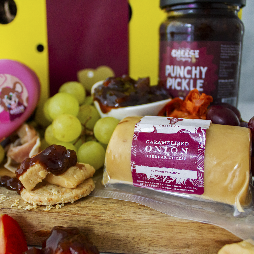 The Traditional Selection Cheese Gift Box