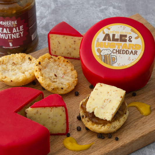 Chuckling Cheese Ale & Mustard Cheddar with Real Ale Chutney, crackers and cheese slices