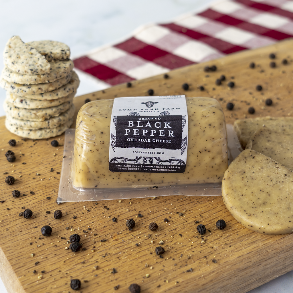 Black Pepper Cheddar Barrel