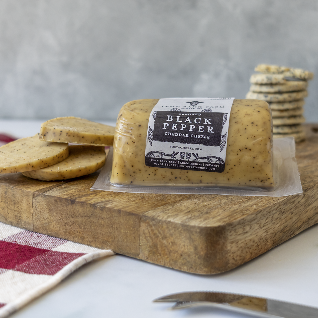 Black Pepper Cheddar Barrel