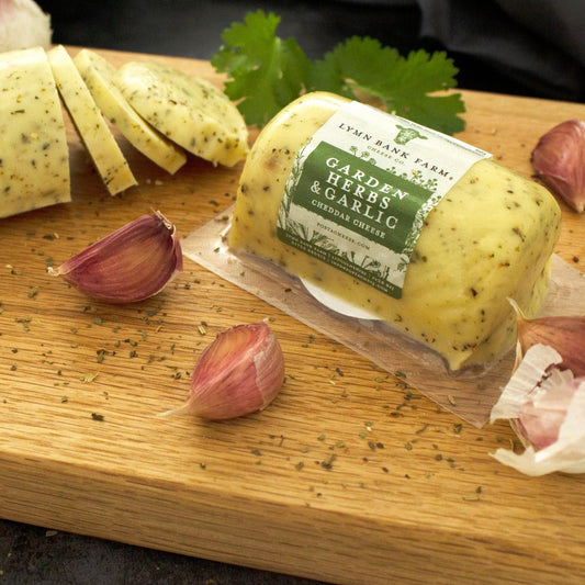 Garden Herbs & Garlic Cheddar Barrel