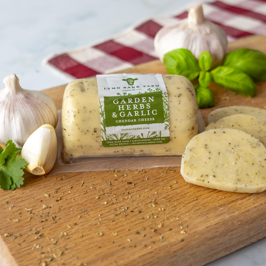Garden Herbs & Garlic Cheddar Barrel