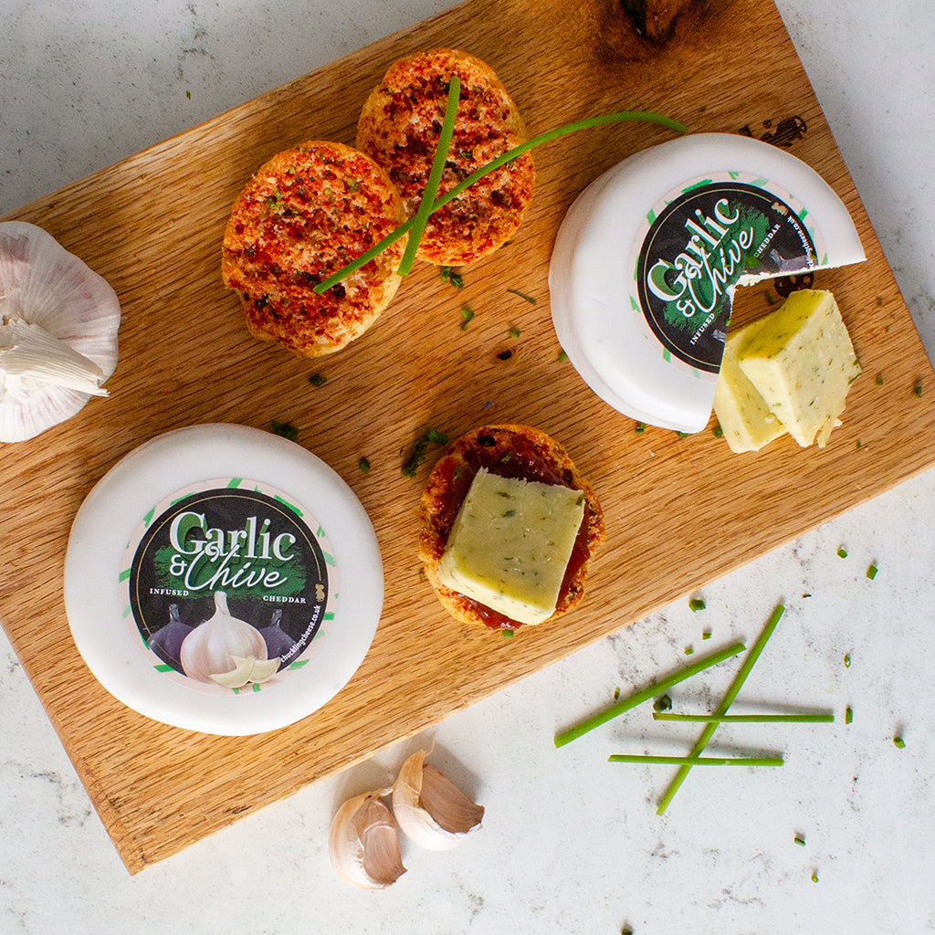 Garlic & Chive Cheddar Truckle