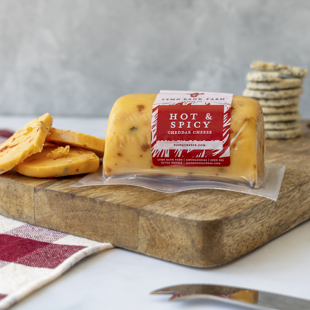 Hot & Spicy Cheddar Barrel