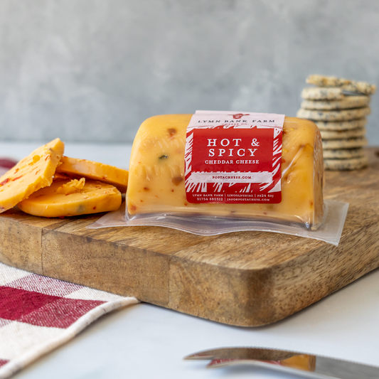 Hot & Spicy Cheddar Barrel