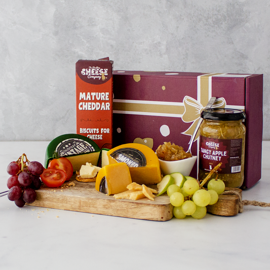Traditional Cheese Truckle Selection Gift Box