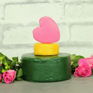 Little Chuckles Celebration Cheese Cake