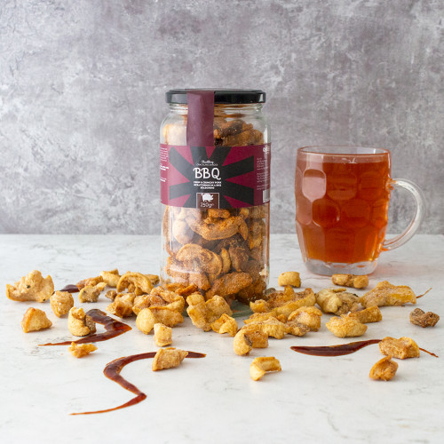BBQ Flavoured Pork Scratchings Gift Jar with beer, Available Now at The Chuckling Cheese Company
