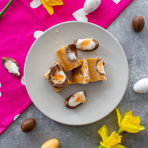 Cream Egg Fudge Bar Available to Purchase from The Chuckling Cheese Company