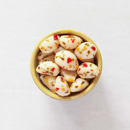 Hot Pickled Garlic Pot
